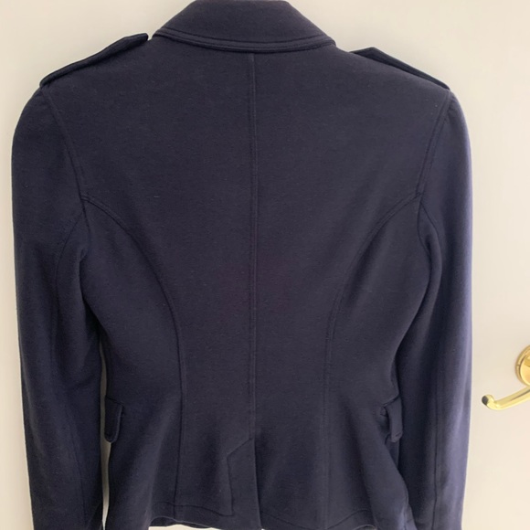 Burberry blazer fitted navy jacket. Size 2. - Picture 3 of 9